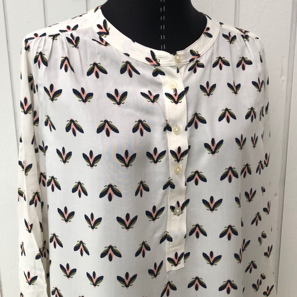LOFT blouse tunic top bug moth insect print petite small SP
